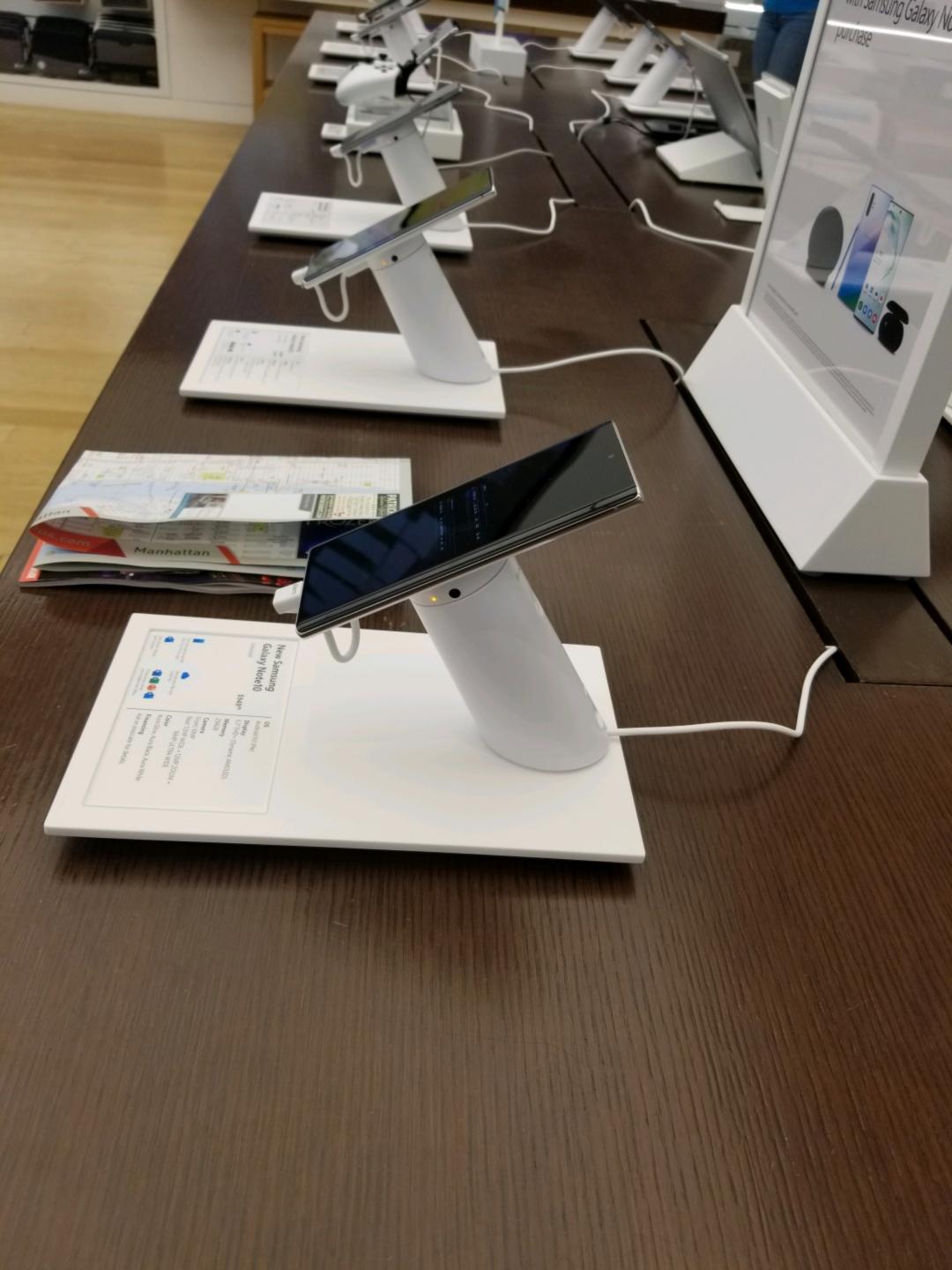 cell phone mount